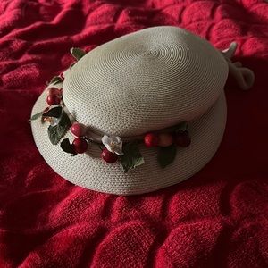 Vintage 50s hat with cherries  🍒